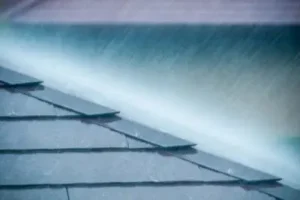 雨　屋根