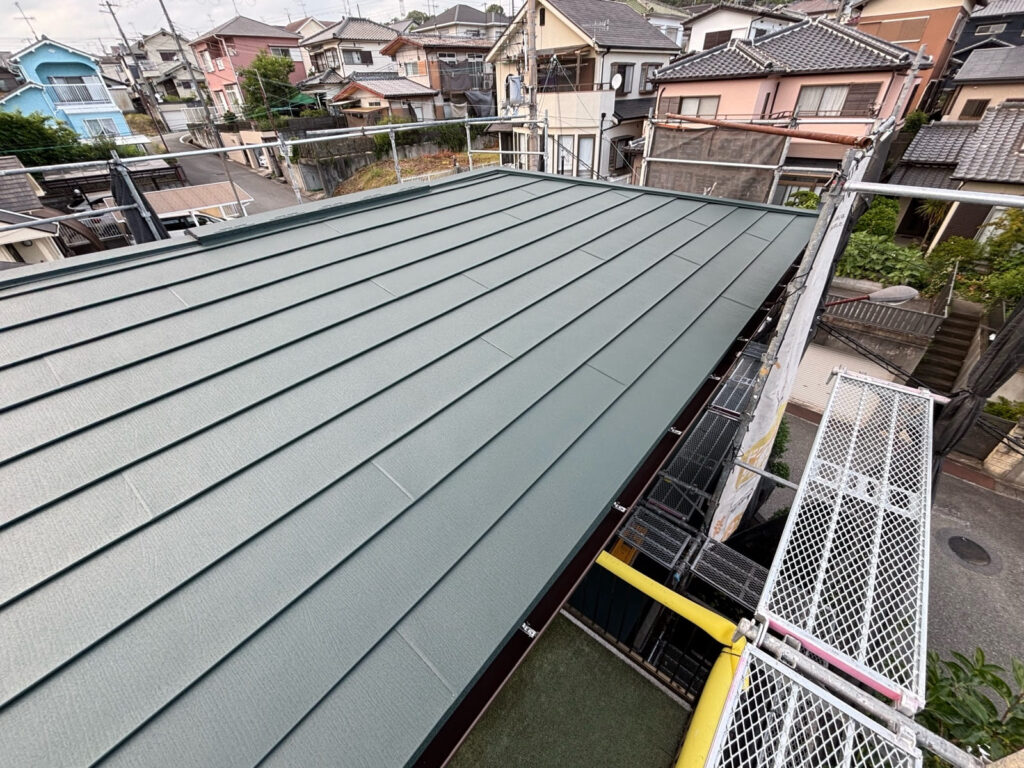 屋根葺き替え工事 スーパーガルテクト施工 シェイドグリーン