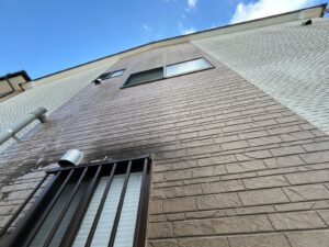 お客様のお家北面
カビ発生状態